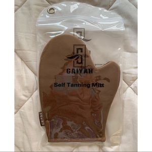 Brand New Self Tanning Mitt